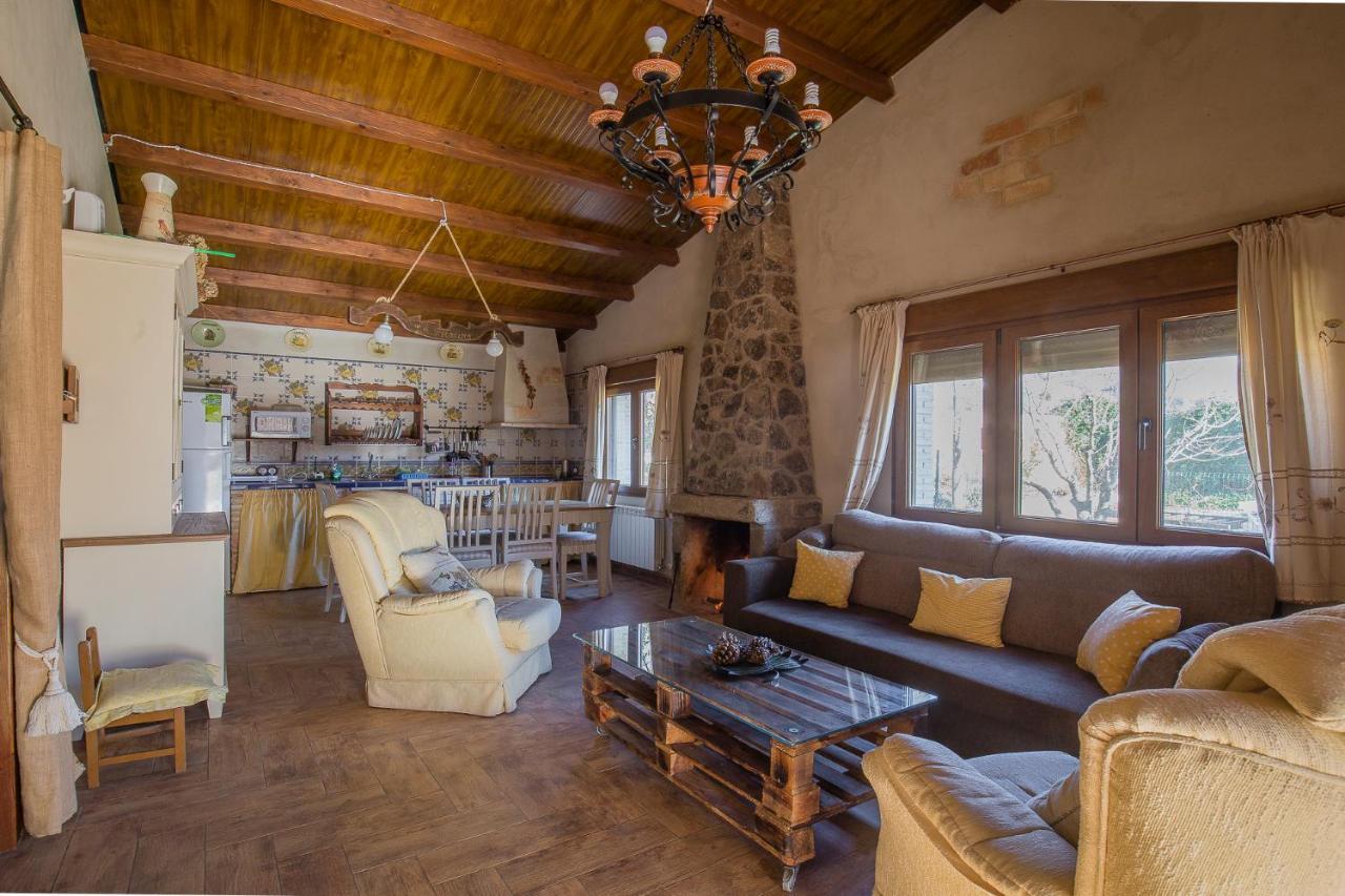 Casa Rural La Picotina Navaconcejo Extérieur photo