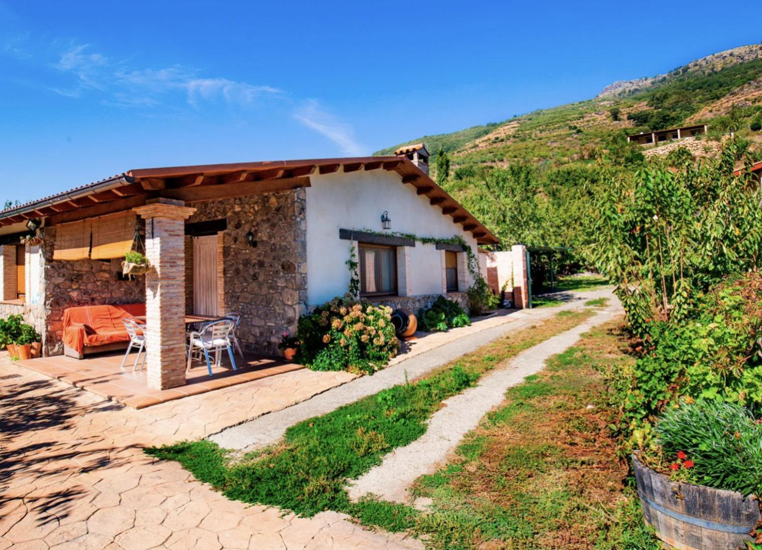 Casa Rural La Picotina Navaconcejo Extérieur photo